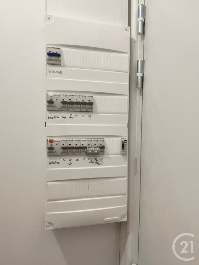 Appartement F3 &agrave; vendre - 5 pi&egrave;ces - 63 m2 - Castres - 81 - MIDI-PYRENEES