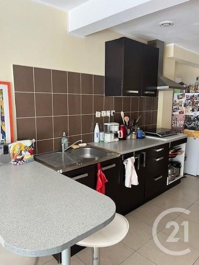 Appartement F3 à vendre - 3 pièces - 90 m2 - Castres - 81 - MIDI-PYRENEES