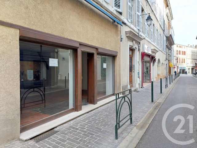 Appartement F3 à louer - 3 pièces - 90 m2 - Castres - 81 - MIDI-PYRENEES