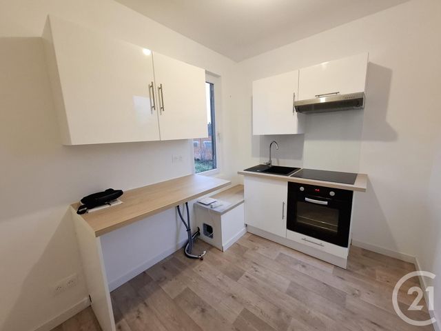 Appartement F3 &agrave; louer - 3 pi&egrave;ces - 86 m2 - Castres - 81 - MIDI-PYRENEES