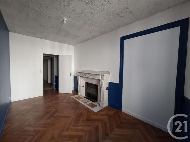 Appartement F3 &agrave; louer - 3 pi&egrave;ces - 96 m2 - Castres - 81 - MIDI-PYRENEES