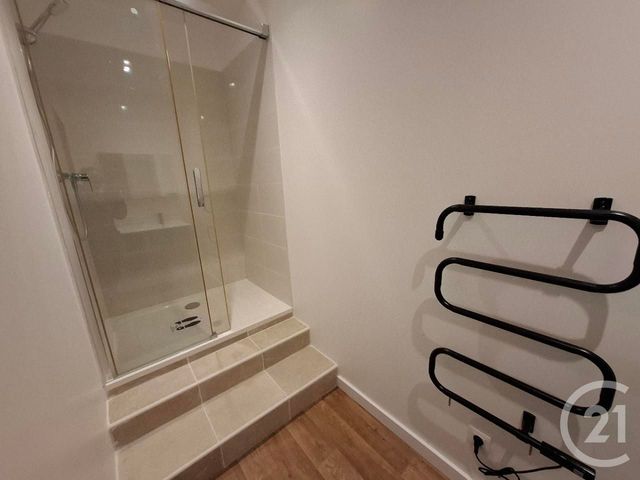 Appartement F3 &agrave; louer - 3 pi&egrave;ces - 96 m2 - Castres - 81 - MIDI-PYRENEES