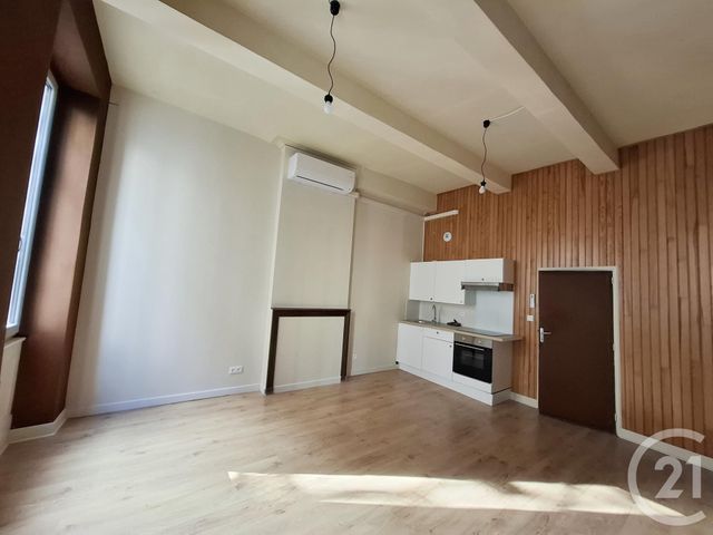 Appartement F3 &agrave; louer - 3 pi&egrave;ces - 56 m2 - Castres - 81 - MIDI-PYRENEES