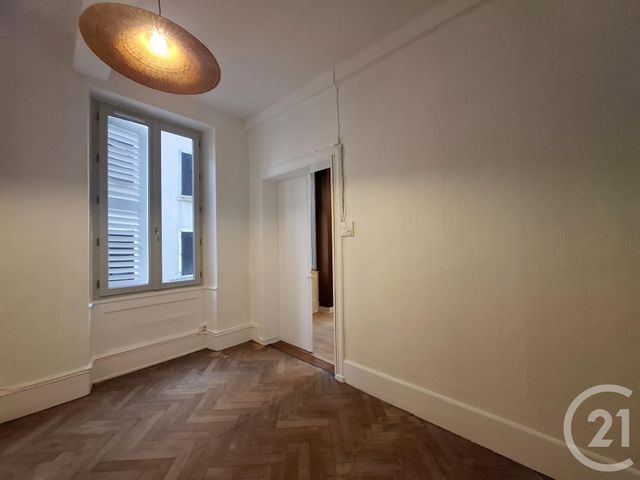 Appartement F3 &agrave; louer - 3 pi&egrave;ces - 56 m2 - Castres - 81 - MIDI-PYRENEES