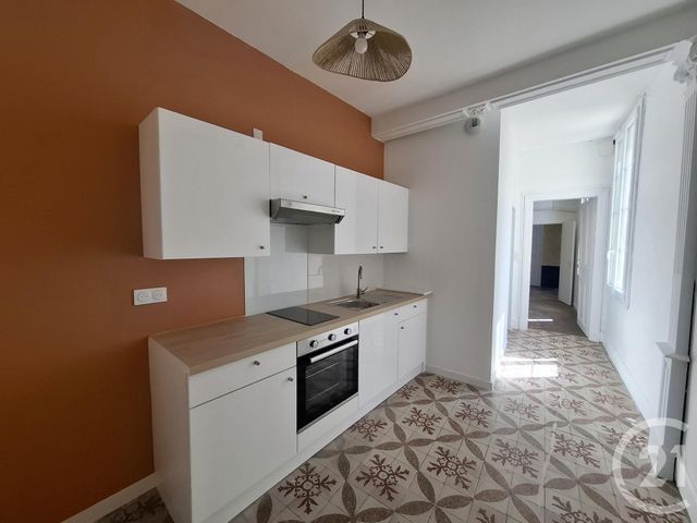 Appartement F3 &agrave; louer - 3 pi&egrave;ces - 61,97 m2 - Castres - 81 - MIDI-PYRENEES