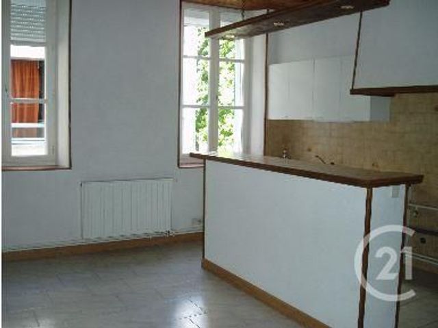Appartement F3 à louer - 5 pièces - 81 m2 - Castres - 81 - MIDI-PYRENEES