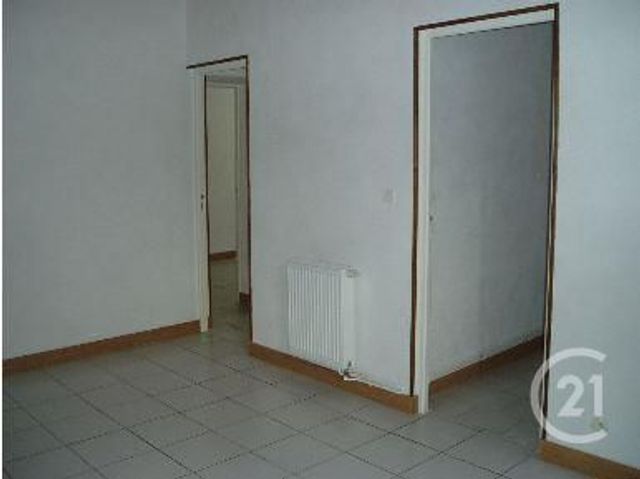 Appartement F3 à louer - 5 pièces - 81 m2 - Castres - 81 - MIDI-PYRENEES