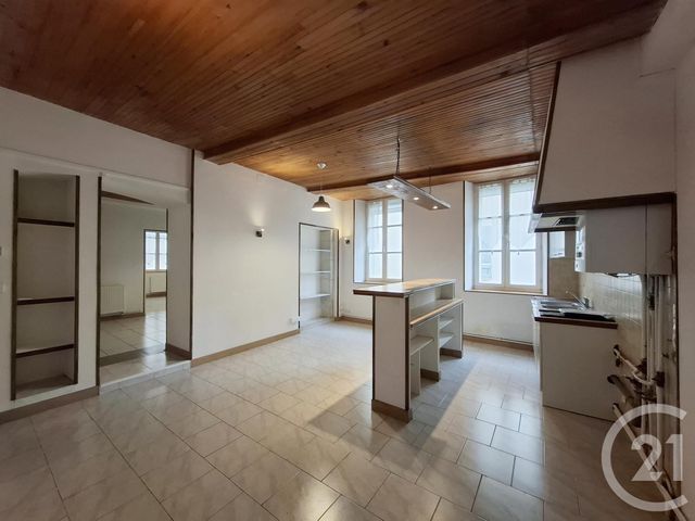 Appartement F3 &agrave; louer - 5 pi&egrave;ces - 81 m2 - Castres - 81 - MIDI-PYRENEES