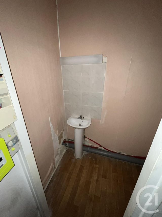 Appartement F2 &agrave; louer - 2 pi&egrave;ces - 41 m2 - Castres - 81 - MIDI-PYRENEES