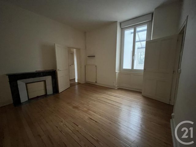 Appartement T4 à louer - 4 pièces - 115,80 m2 - Castres - 81 - MIDI-PYRENEES