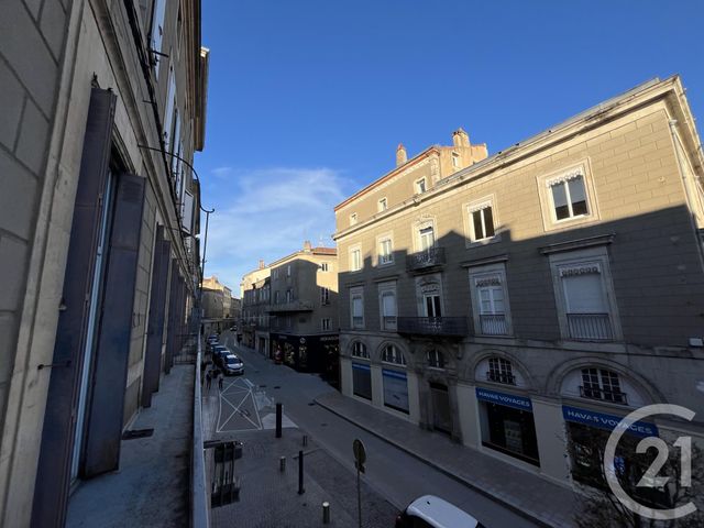 Appartement T4 à louer - 4 pièces - 115,80 m2 - Castres - 81 - MIDI-PYRENEES