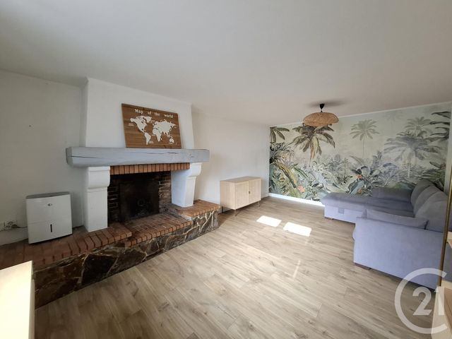 Maison &agrave; louer - 3 pi&egrave;ces - 83 m2 - Burlats - 81 - MIDI-PYRENEES