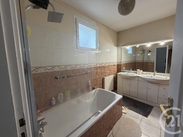 Maison &agrave; louer - 6 pi&egrave;ces - 122,35 m2 - Castres - 81 - MIDI-PYRENEES