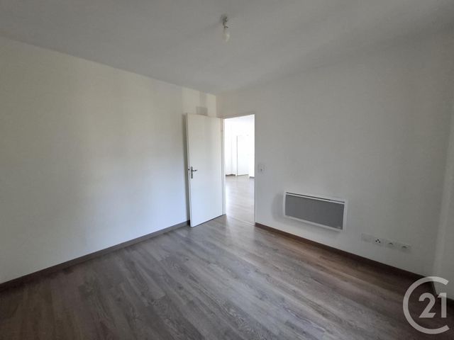 Appartement F3 &agrave; louer - 3 pi&egrave;ces - 62,43 m2 - Castres - 81 - MIDI-PYRENEES