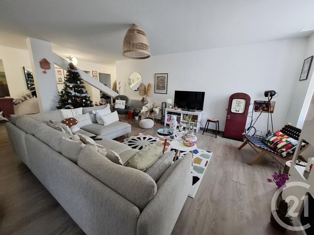 Appartement F4 &agrave; louer - 4 pi&egrave;ces - 108 m2 - Castres - 81 - MIDI-PYRENEES