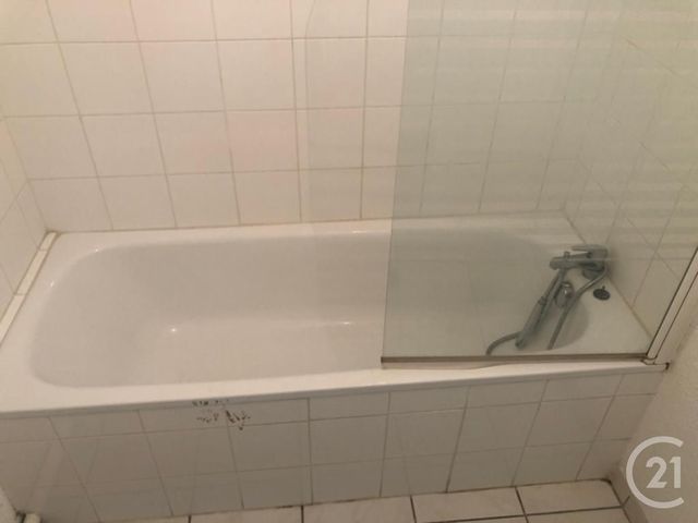 Appartement F3 &agrave; louer - 3 pi&egrave;ces - 61,19 m2 - Castres - 81 - MIDI-PYRENEES