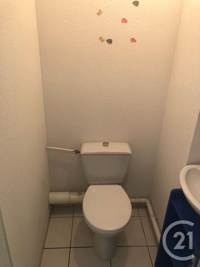 Appartement F3 &agrave; louer - 3 pi&egrave;ces - 61,19 m2 - Castres - 81 - MIDI-PYRENEES