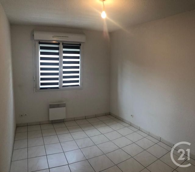Appartement F3 &agrave; louer - 3 pi&egrave;ces - 61,19 m2 - Castres - 81 - MIDI-PYRENEES