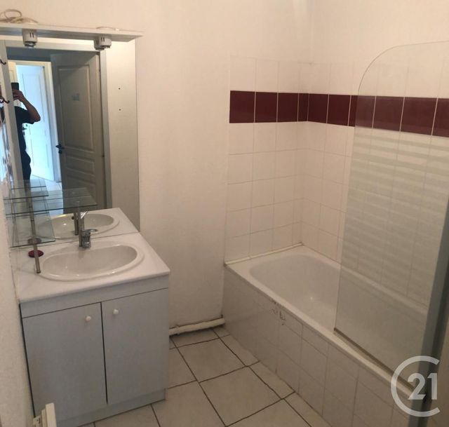 Appartement F3 &agrave; louer - 3 pi&egrave;ces - 61,19 m2 - Castres - 81 - MIDI-PYRENEES