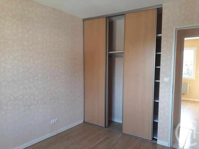 Maison &agrave; louer - 4 pi&egrave;ces - 100 m2 - Puylaurens - 81 - MIDI-PYRENEES