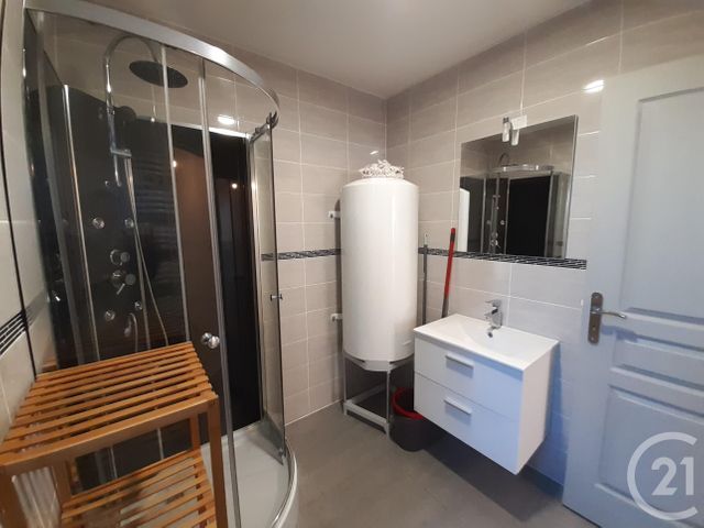 Appartement F2 &agrave; louer - 2 pi&egrave;ces - 58 m2 - Castres - 81 - MIDI-PYRENEES