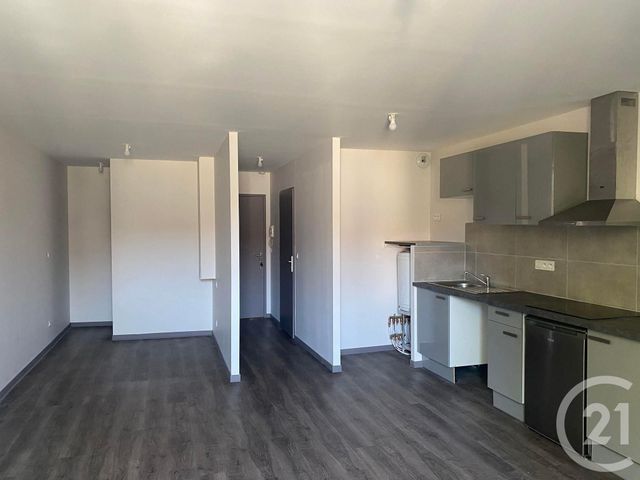 Appartement F1 &agrave; louer - 1 pi&egrave;ce - 38 m2 - Castres - 81 - MIDI-PYRENEES