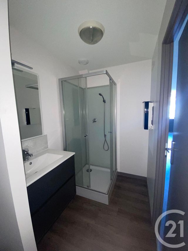 Appartement F1 &agrave; louer - 1 pi&egrave;ce - 38 m2 - Castres - 81 - MIDI-PYRENEES