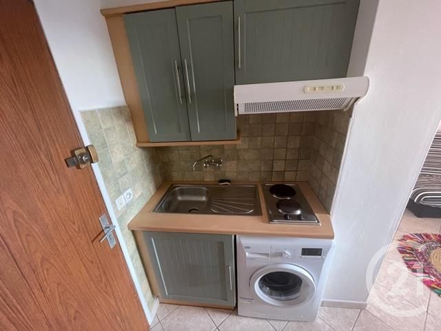 Appartement Studio &agrave; louer - 1 pi&egrave;ce - 18,32 m2 - Castres - 81 - MIDI-PYRENEES