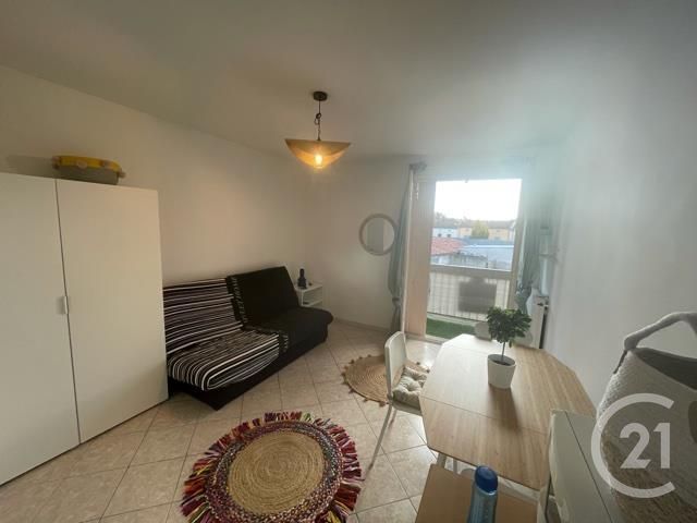 Appartement Studio &agrave; louer - 1 pi&egrave;ce - 18,32 m2 - Castres - 81 - MIDI-PYRENEES
