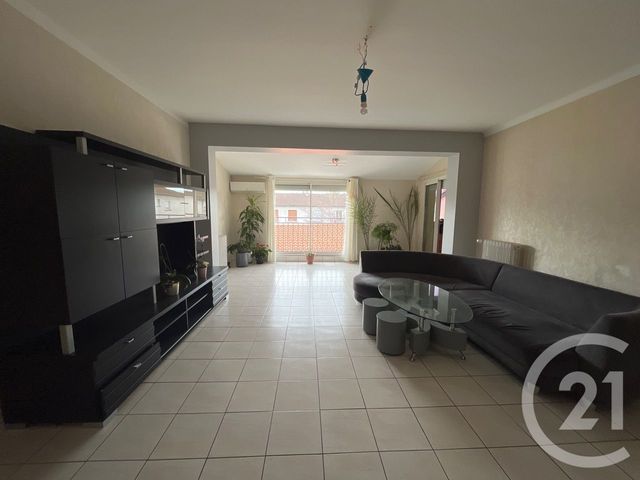 Appartement T4 &agrave; louer - 4 pi&egrave;ces - 92,79 m2 - Castres - 81 - MIDI-PYRENEES