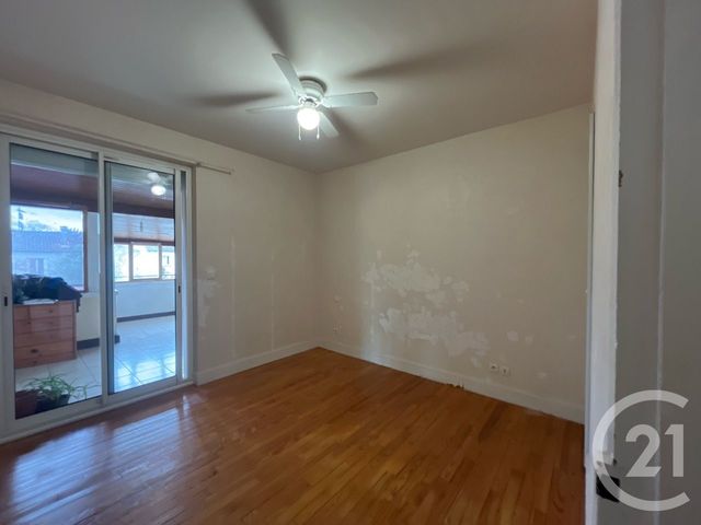 Appartement T4 &agrave; louer - 4 pi&egrave;ces - 92,79 m2 - Castres - 81 - MIDI-PYRENEES