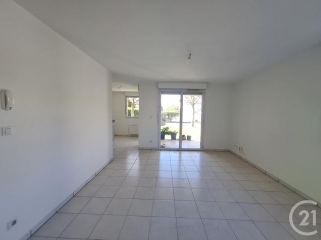 Appartement F2 &agrave; louer - 2 pi&egrave;ces - 40,59 m2 - Castres - 81 - MIDI-PYRENEES