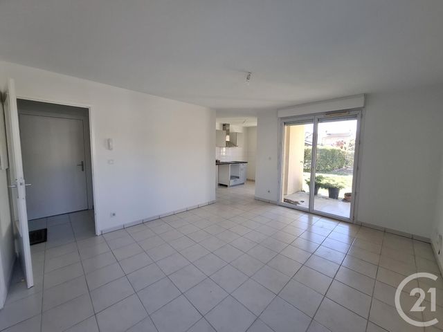 Appartement F2 &agrave; louer - 2 pi&egrave;ces - 40,59 m2 - Castres - 81 - MIDI-PYRENEES