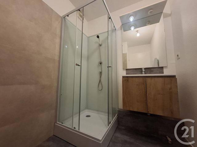 Appartement F2 &agrave; louer - 2 pi&egrave;ces - 40,59 m2 - Castres - 81 - MIDI-PYRENEES