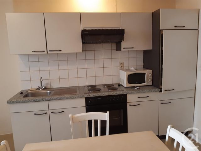 Appartement F1 &agrave; louer - 1 pi&egrave;ce - 20 m2 - Castres - 81 - MIDI-PYRENEES