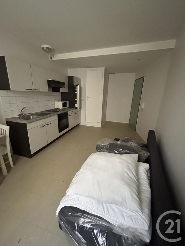 Appartement F1 &agrave; louer - 1 pi&egrave;ce - 20 m2 - Castres - 81 - MIDI-PYRENEES