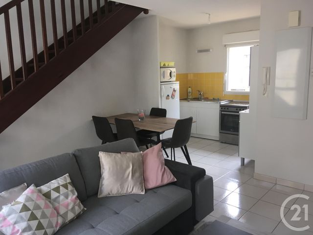 Appartement F2 &agrave; louer - 2 pi&egrave;ces - 49,87 m2 - Castres - 81 - MIDI-PYRENEES