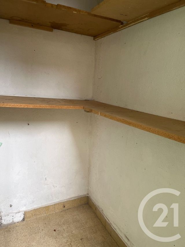 Appartement T2 &agrave; louer - 2 pi&egrave;ces - 32,57 m2 - Castres - 81 - MIDI-PYRENEES