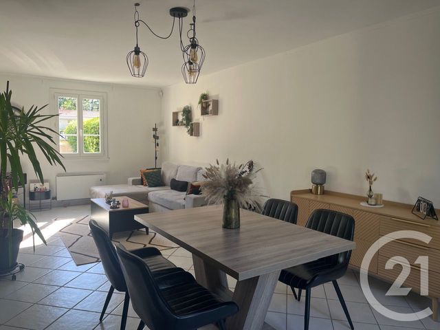 Maison &agrave; louer - 4 pi&egrave;ces - 88,55 m2 - Castres - 81 - MIDI-PYRENEES