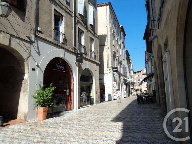 Appartement F2 &agrave; louer - 2 pi&egrave;ces - 60 m2 - Castres - 81 - MIDI-PYRENEES