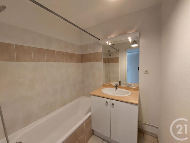 Appartement F2 &agrave; louer - 2 pi&egrave;ces - 46 m2 - Castres - 81 - MIDI-PYRENEES