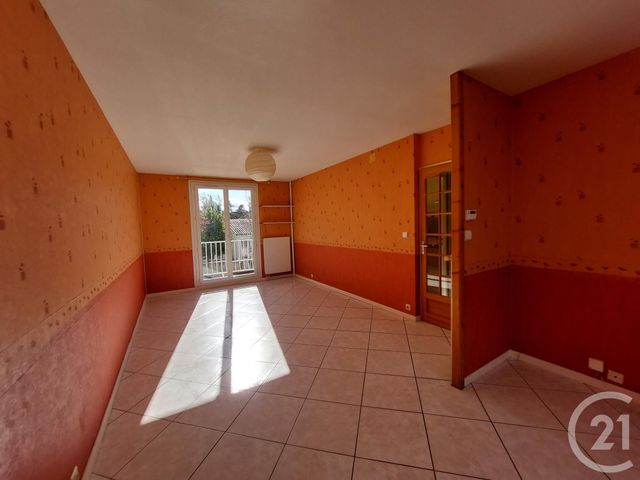 Appartement F4 &agrave; louer - 4 pi&egrave;ces - 99 m2 - Castres - 81 - MIDI-PYRENEES