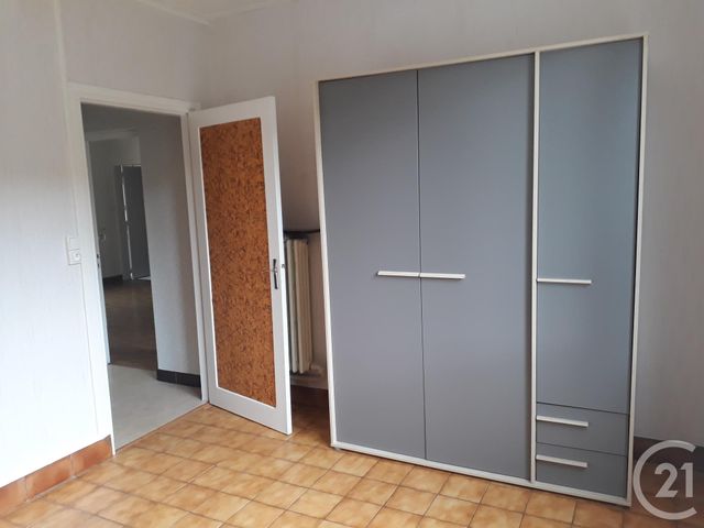 Appartement F3 &agrave; louer - 3 pi&egrave;ces - 55,67 m2 - Castres - 81 - MIDI-PYRENEES