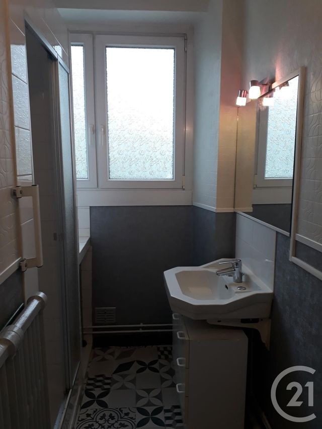 Appartement F3 &agrave; louer - 3 pi&egrave;ces - 55,67 m2 - Castres - 81 - MIDI-PYRENEES