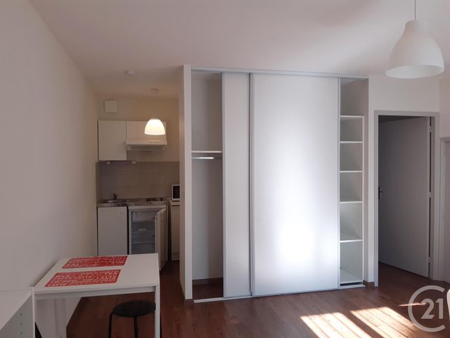Appartement Studio &agrave; louer - 1 pi&egrave;ce - 25 m2 - Castres - 81 - MIDI-PYRENEES