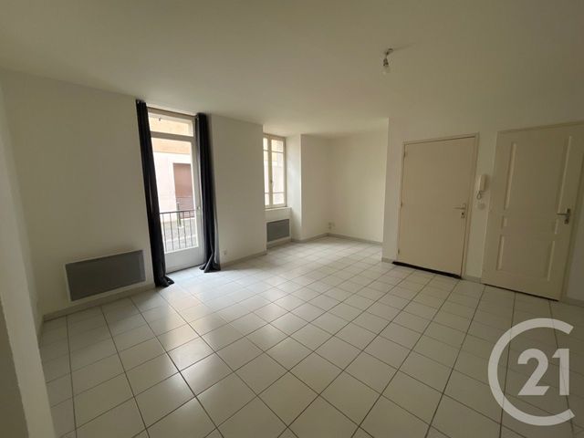 Appartement T2 &agrave; louer - 2 pi&egrave;ces - 50,26 m2 - Castres - 81 - MIDI-PYRENEES