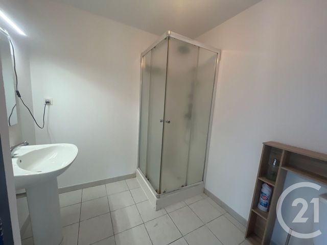 Appartement T2 &agrave; louer - 2 pi&egrave;ces - 39,83 m2 - Castres - 81 - MIDI-PYRENEES