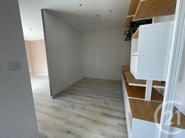 Maison &agrave; louer - 3 pi&egrave;ces - 110 m2 - Noailhac - 81 - MIDI-PYRENEES