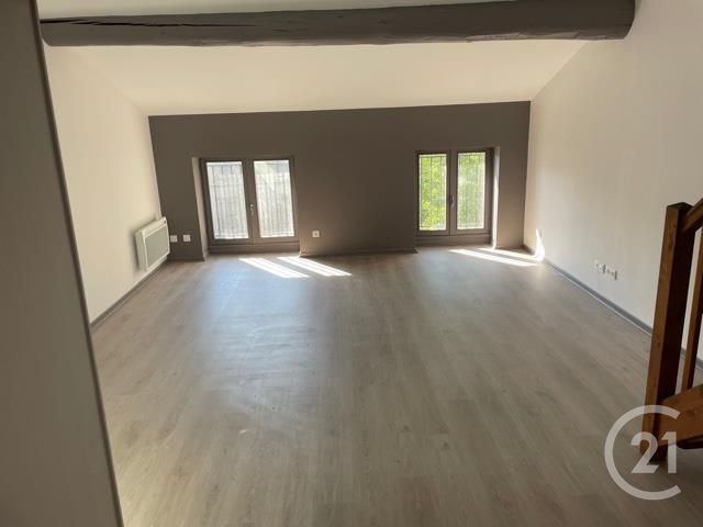 Appartement F3 &agrave; louer - 2 pi&egrave;ces - 60 m2 - Castres - 81 - MIDI-PYRENEES