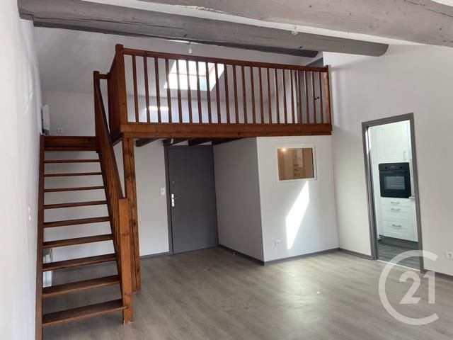 Appartement F3 &agrave; louer - 2 pi&egrave;ces - 60 m2 - Castres - 81 - MIDI-PYRENEES